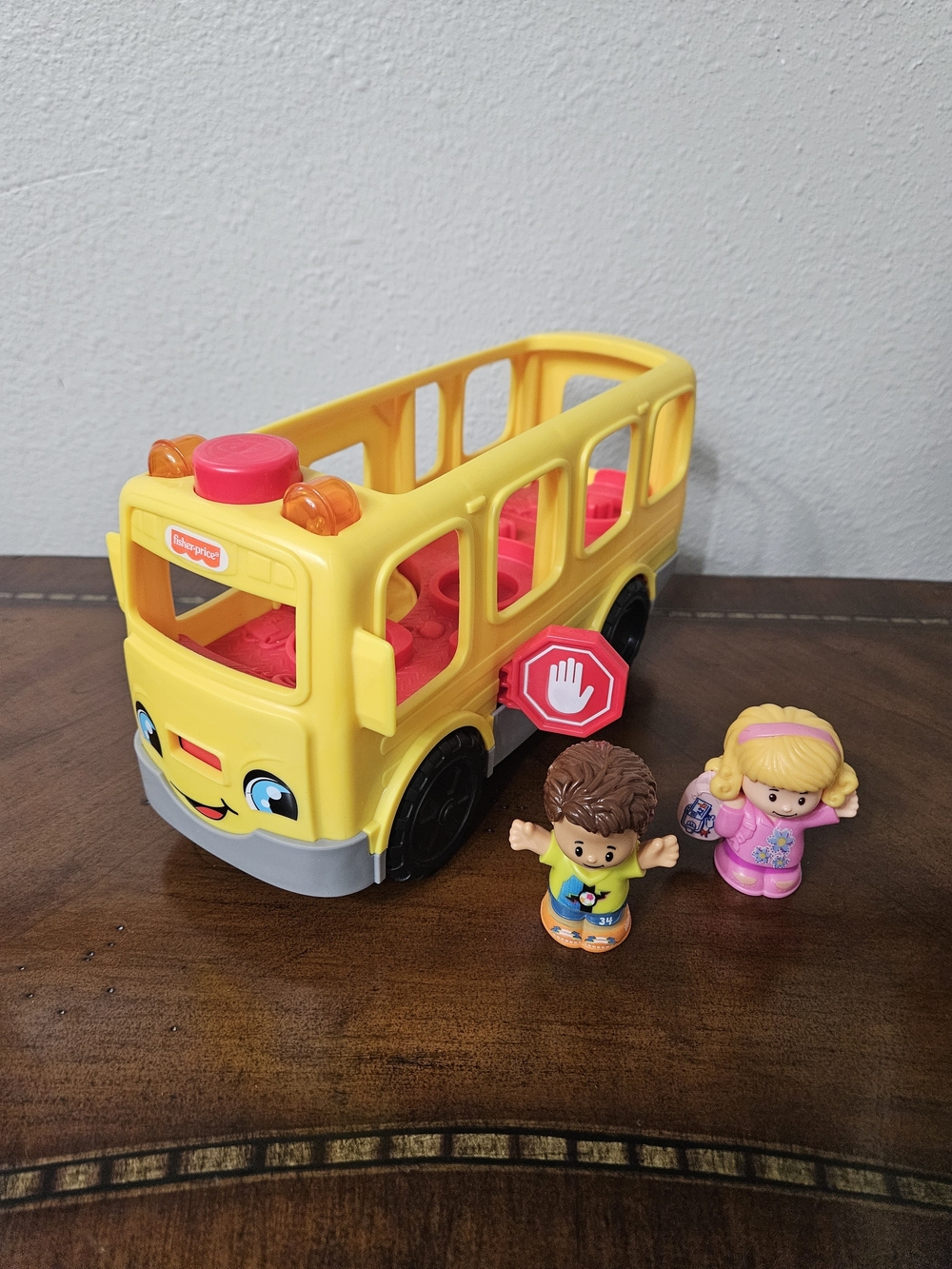 Fisher-Price Yellow School Bus Playset with Figures